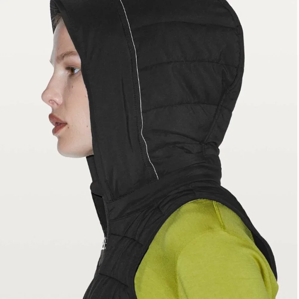 Lululemon Extra Mile Vest Black Puffer Vest Water Repellant Size 4